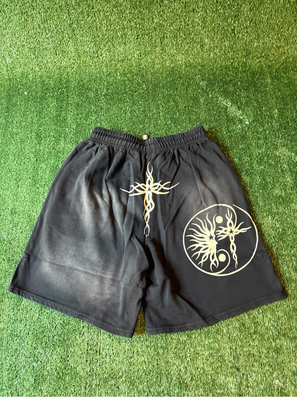 Men's Black Graphic Hybrid Shorts with Tan Sunburst Print - Picture 3 of 6